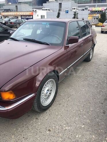 BMW 750 1992, 131,000 km - 3.5 l - Bakı