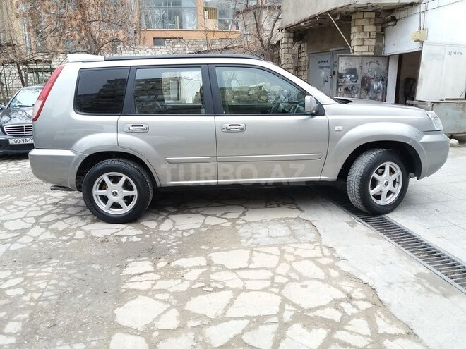 Nissan X-Trail 2004, 211,000 km - 2.0 l - Bakı