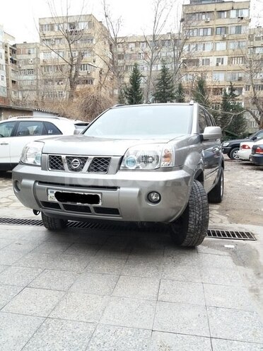 Nissan X-Trail 2004, 211,000 km - 2.0 l - Bakı