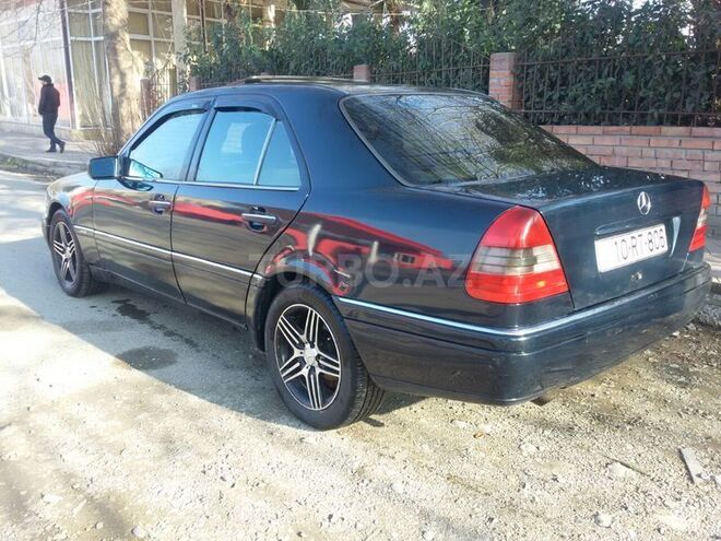Mercedes C 180 1994, 225,000 km - 1.8 l - Gəncə