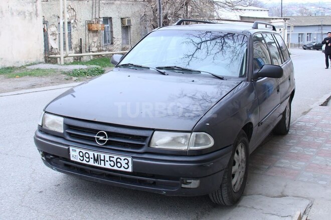 Opel Astra 1995, 256,000 km - 1.6 l - Bakı