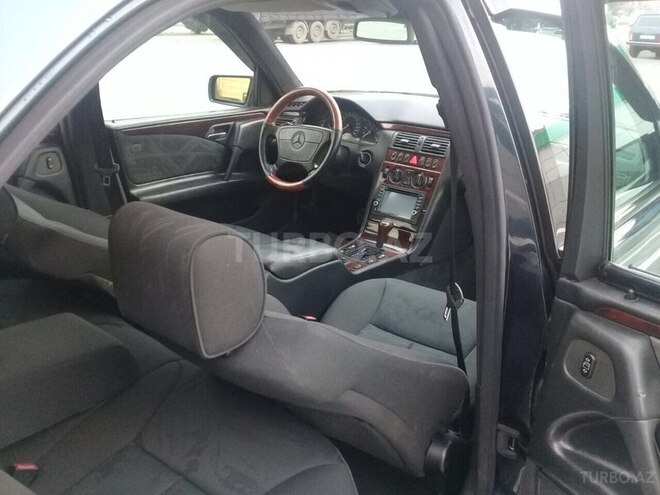 Mercedes E 280 1997, 320,000 km - 2.8 l - Bakı