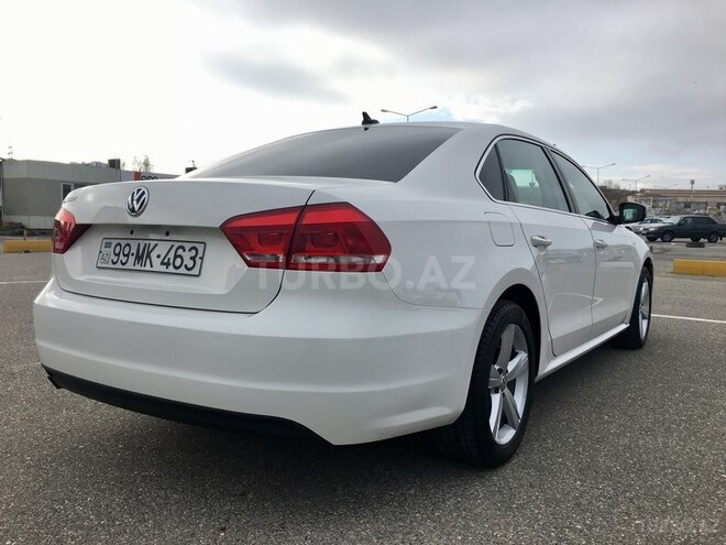 Volkswagen Passat 2013, 43,000 km - 1.8 l - Bakı