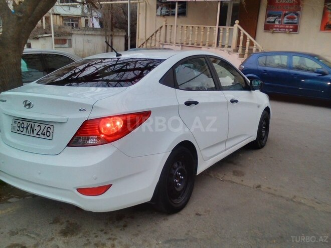 Hyundai Accent 2013, 130,500 km - 0.1 l - Bakı