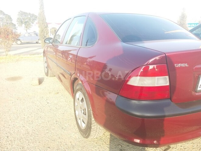 Opel Vectra 1996, 210,000 km - 2.0 l - Gəncə