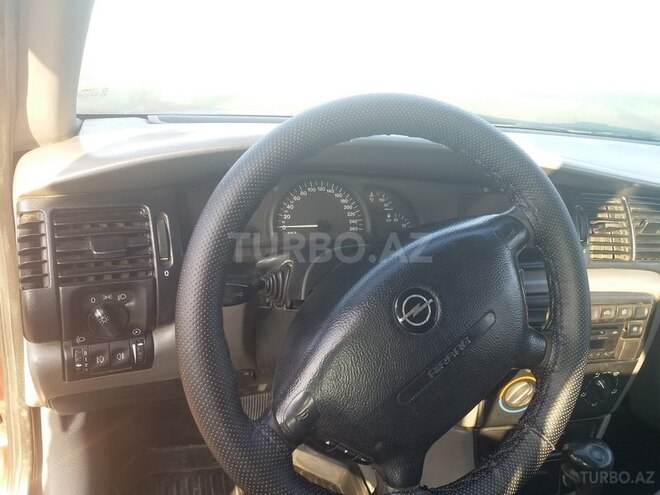 Opel Vectra 1996, 210,000 km - 2.0 l - Gəncə