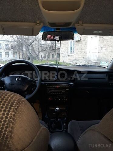 Opel Vectra 2001, 242,000 km - 1.8 л - Sumqayıt