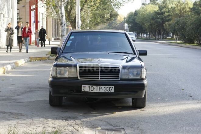Mercedes 190 1989, 263,000 km - 2.0 л - Sumqayıt