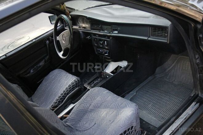 Mercedes 190 1989, 263,000 km - 2.0 л - Sumqayıt