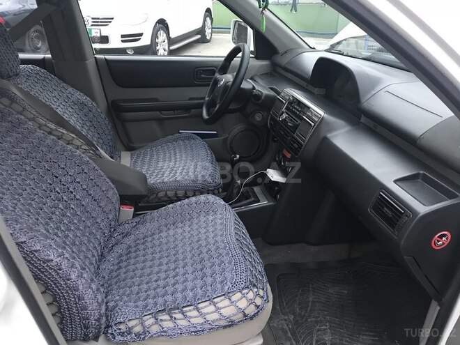Nissan X-Trail 2002, 200,000 km - 2.0 l - Bakı