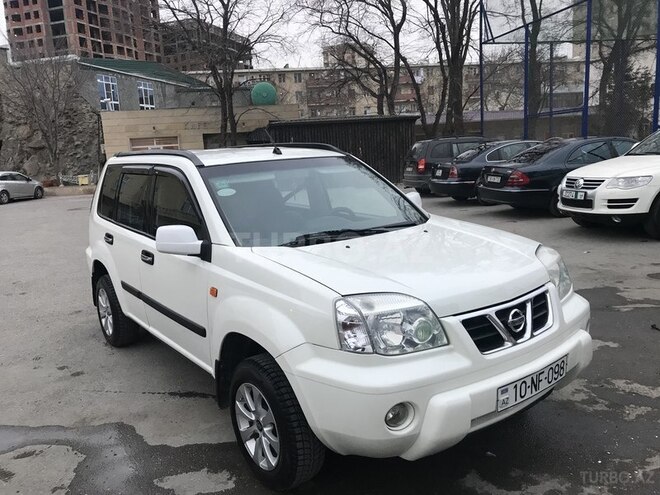 Nissan X-Trail 2002, 200,000 km - 2.0 l - Bakı