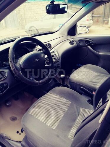 Ford Focus 2002, 260,000 km - 1.6 л - Bakı