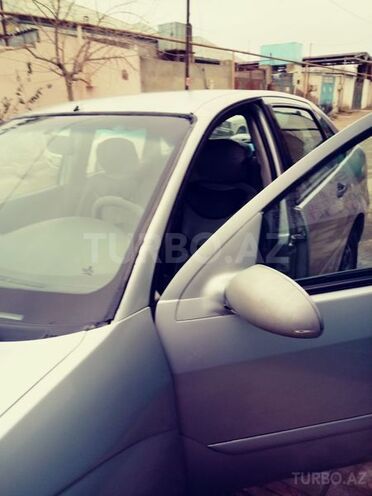 Ford Focus 2002, 260,000 km - 1.6 л - Bakı