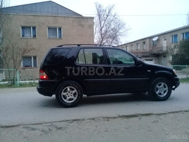 Mercedes ML 320 2000, 210,000 km - 3.2 l - Sumqayıt
