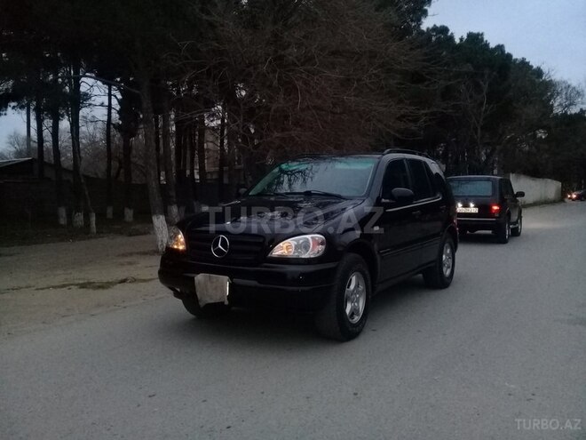 Mercedes ML 320 2000, 210,000 km - 3.2 l - Sumqayıt