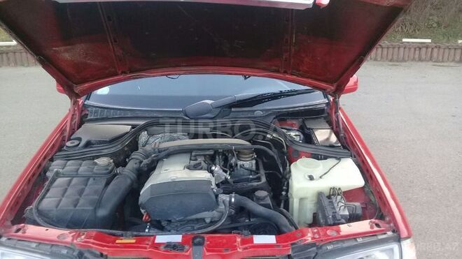 Mercedes C 200 2000, 215,000 km - 2.0 л - Şəmkir