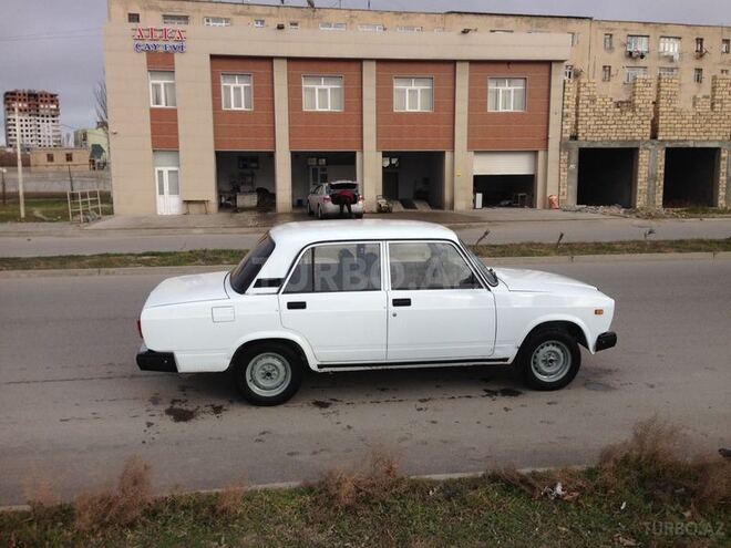 LADA (VAZ) 2107 2005, 200,000 km - 1.6 л - Sumqayıt