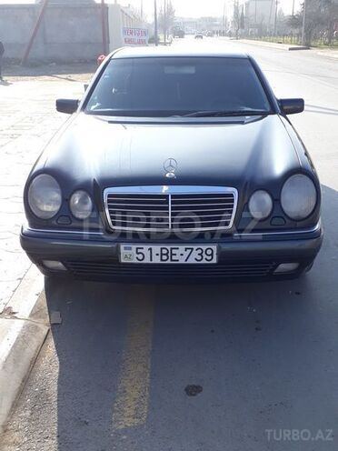 Mercedes E 240 1998, 206,150 km - 2.4 l - Gəncə