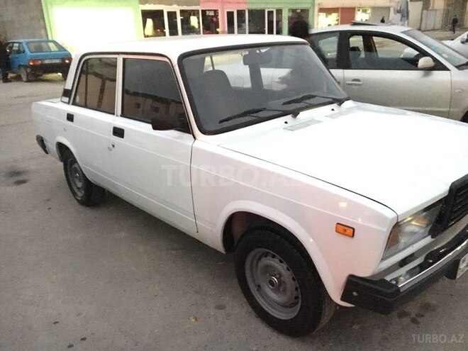 LADA (VAZ) 2107 2009, 183,000 km - 1.6 l - Bakı