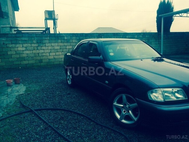 Mercedes C 180 2000, 190,000 km - 1.8 l - Masallı