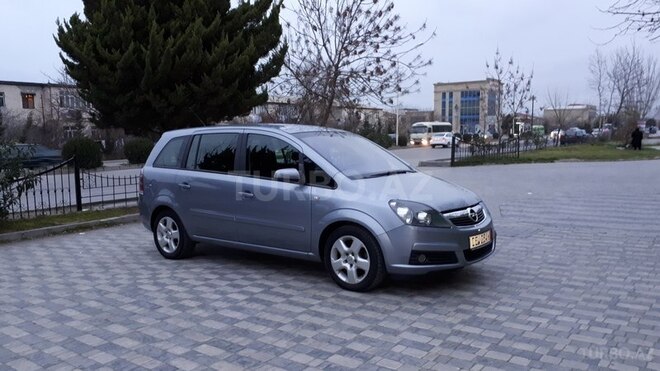 Opel Zafira 2006, 229,000 km - 2.0 l - Sumqayıt