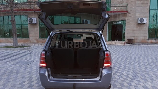 Opel Zafira 2006, 229,000 km - 2.0 l - Sumqayıt