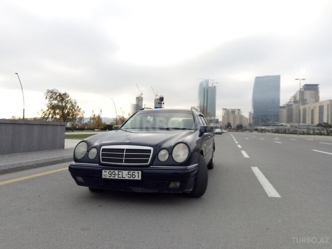Mercedes E 240 1998, 292,000 km - 2.4 л - Bakı