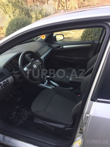 Opel Astra 2008, 135,000 km - 1.8 l - Gəncə