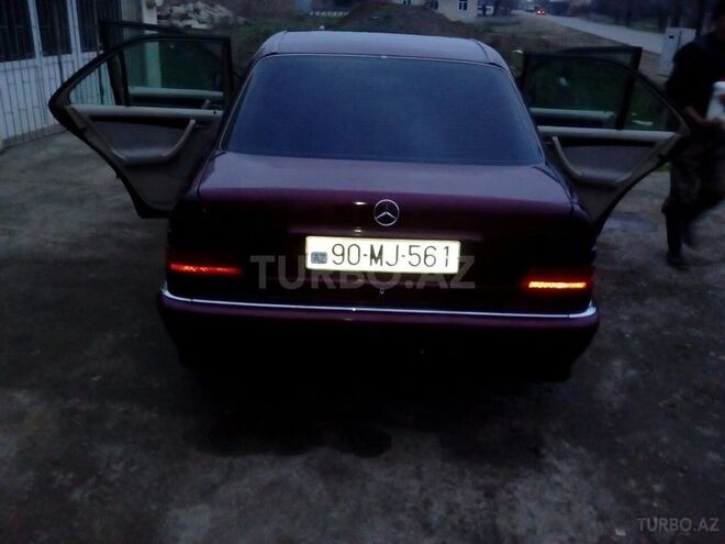 Mercedes C 180 1997, 285,000 km - 1.8 l - Bakı