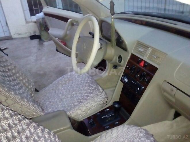 Mercedes C 180 1997, 285,000 km - 1.8 l - Bakı