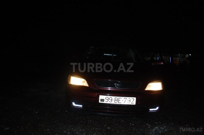 Opel Astra 1998, 1,700 km - 1.6 l - Tovuz