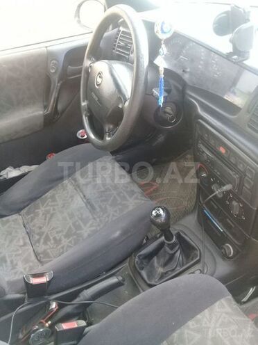 Opel Vectra 1998, 312,000 km - 1.6 l - Bakı