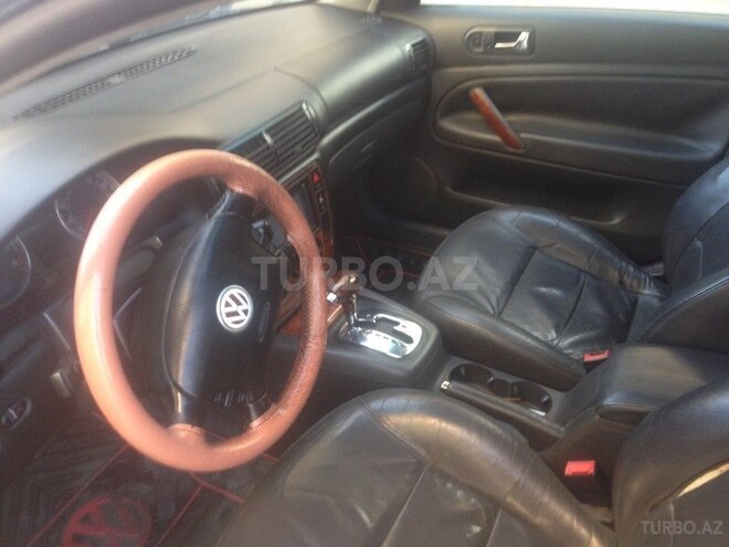 Volkswagen Passat 2003, 280,000 km - 1.8 л - Bakı