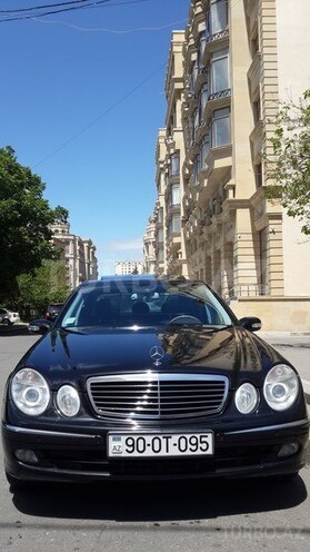 Mercedes E 220 2005, 230,000 km - 2.2 l - Bakı