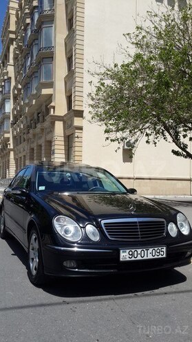 Mercedes E 220 2005, 230,000 km - 2.2 l - Bakı