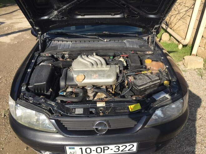 Opel Vectra 1997, 326,000 km - 1.6 л - Bakı