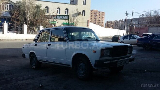 LADA (VAZ) 2107 2004, 230,000 km - 1.6 l - Bakı