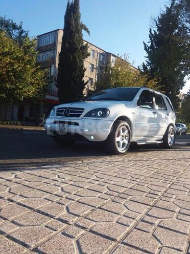 Mercedes ML 320 2001, 210,313 km - 3.2 l - Lənkəran