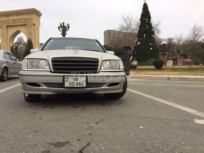 Mercedes C 200 1997, 162,000 km - 2.0 l - Bakı