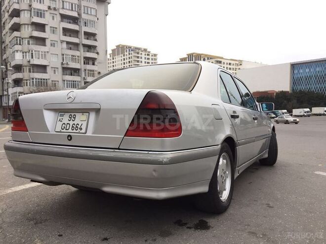 Mercedes C 200 1997, 162,000 km - 2.0 l - Bakı