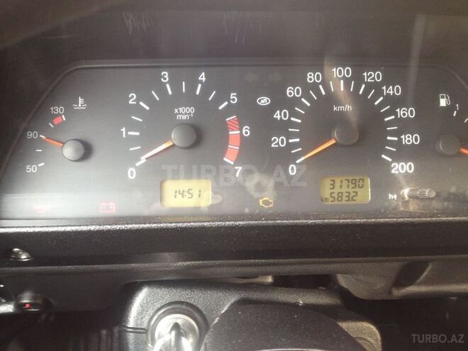LADA (VAZ) Niva 2014, 31,000 km - 1.7 l - Gəncə