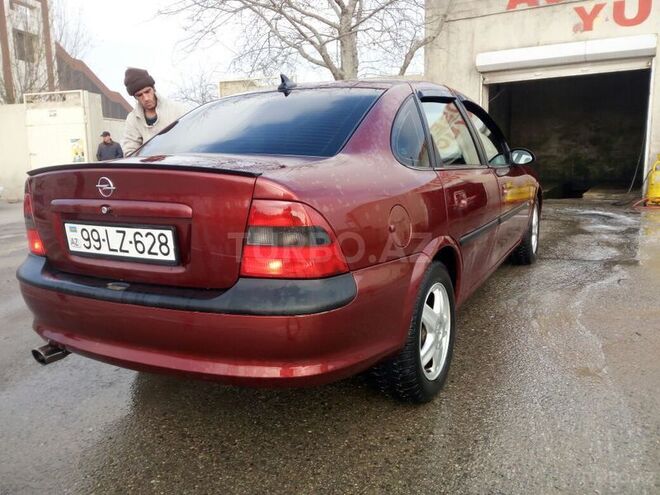 Opel Vectra 1995, 280,000 km - 2.0 l - Bakı