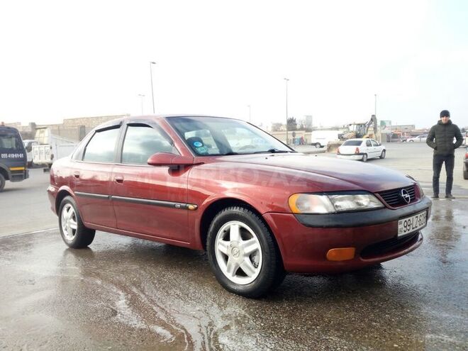 Opel Vectra 1995, 280,000 km - 2.0 l - Bakı
