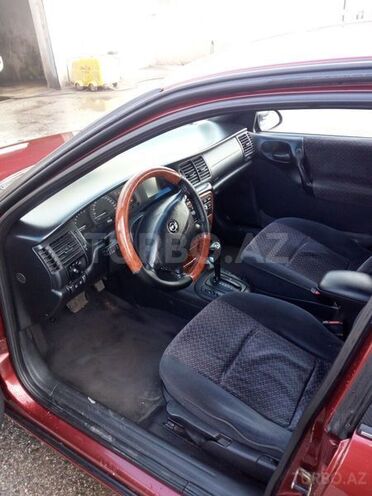 Opel Vectra 1995, 280,000 km - 2.0 l - Bakı