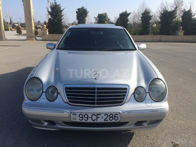 Mercedes E 220 2000, 337,000 km - 2.2 л - Bərdə