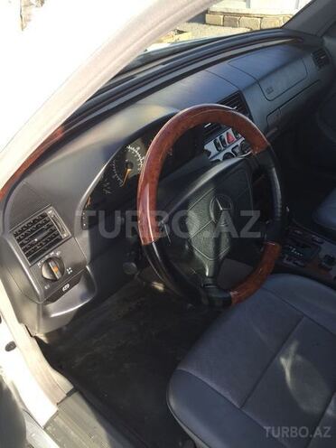 Mercedes C 230 1999, 325,426 km - 2.3 l - Şamaxı