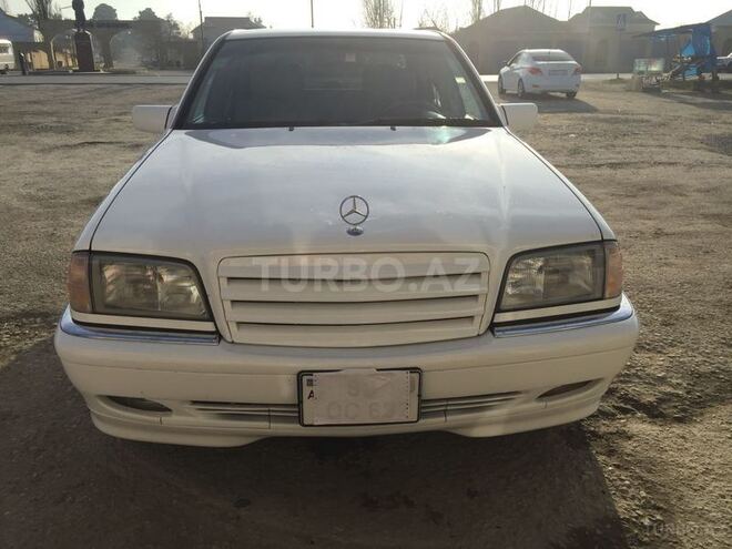 Mercedes C 230 1999, 325,426 km - 2.3 l - Şamaxı