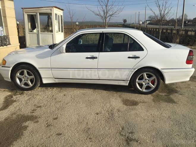 Mercedes C 230 1999, 325,426 km - 2.3 l - Şamaxı