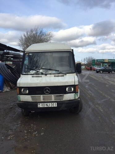 Mercedes 208 D 1995, 373,728 km - 3.5 l - Bərdə