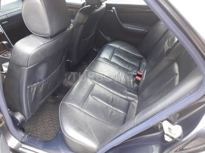 Mercedes C 200 1998, 266,917 km - 2.0 l - Bakı